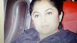 हाडकुळा आशियाई श्यामला Mafuyu Hanasaki थ्रीसममध्ये डॉगीफक होतो
