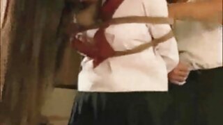 Bootylicious Asian gal Mizuki Ogawa 69 पोझमध्ये चवदार डिक चोखते