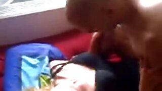 सेक्सी बिबट्या कॉर्सेट राइड्स कॉकमध्ये श्यामला कौगर रेवेनेस