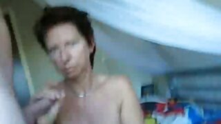 दोन हताश समलैंगिक Aiden Ashley आणि Joanna Angel एकमेकांना fucking आहेत